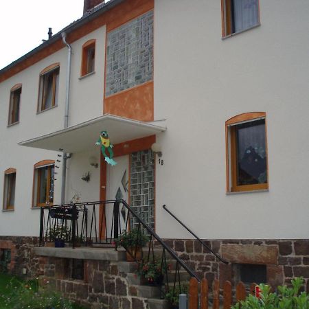 Haus-In-Gemuenden-An-Der-Wohra Apartamento Gemunden an der Wohra Exterior foto