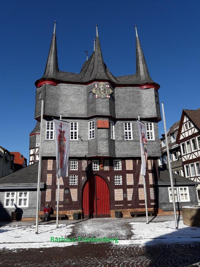 Haus-In-Gemuenden-An-Der-Wohra Apartamento Gemunden an der Wohra Exterior foto